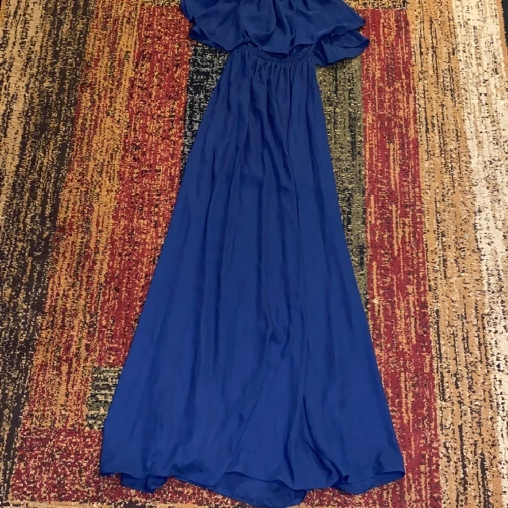 Show Me Your MuMu Size Xs NAVY COLOR maxi dress off shoulder
